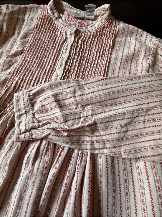 Other - L.L. Bean Pintuck Dobby Nightgown Womens L Cream Red Granny Cottagecore Prairie